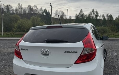 Hyundai Solaris II рестайлинг, 2015 год, 1 050 000 рублей, 7 фотография