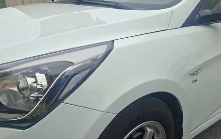 Hyundai Solaris II рестайлинг, 2015 год, 1 050 000 рублей, 17 фотография