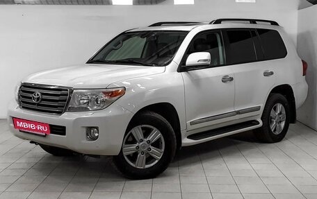 Toyota Land Cruiser 200, 2013 год, 3 530 000 рублей, 2 фотография