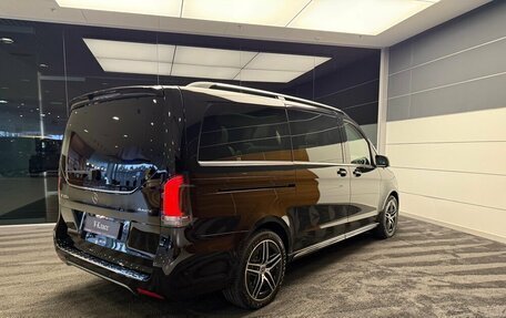 Mercedes-Benz V-Класс, 2024 год, 16 500 000 рублей, 2 фотография