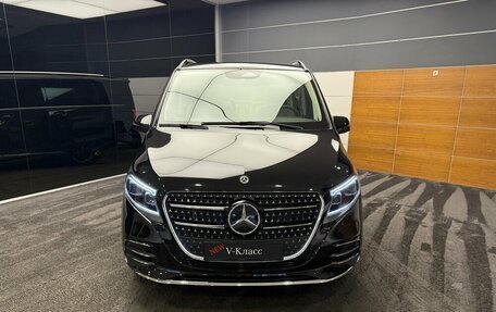 Mercedes-Benz V-Класс, 2024 год, 16 500 000 рублей, 6 фотография