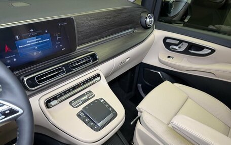 Mercedes-Benz V-Класс, 2024 год, 16 500 000 рублей, 11 фотография