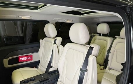 Mercedes-Benz V-Класс, 2024 год, 16 500 000 рублей, 14 фотография