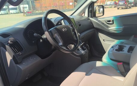 Hyundai Grand Starex Grand Starex I рестайлинг 2, 2012 год, 1 700 000 рублей, 7 фотография