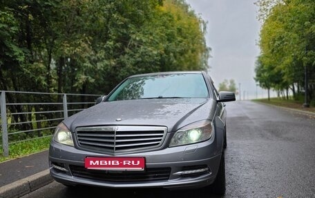 Mercedes-Benz C-Класс, 2010 год, 850 000 рублей, 1 фотография