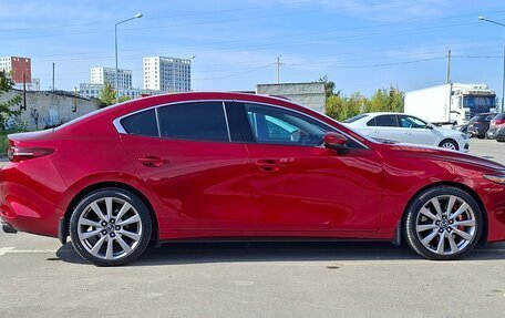 Mazda 3, 2019 год, 2 470 000 рублей, 12 фотография