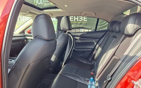 Mazda 3, 2019 год, 2 470 000 рублей, 18 фотография