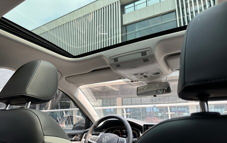 Volkswagen Bora, 2022 год, 2 350 000 рублей, 17 фотография