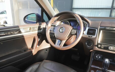 Volkswagen Touareg III, 2013 год, 1 885 000 рублей, 13 фотография