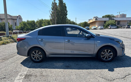 KIA Rio IV, 2020 год, 1 750 000 рублей, 4 фотография