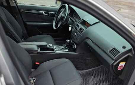 Mercedes-Benz C-Класс, 2010 год, 850 000 рублей, 12 фотография