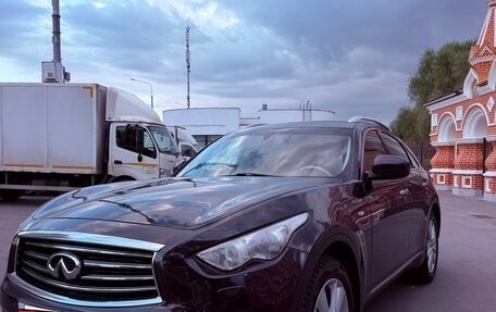 Infiniti FX II, 2012 год, 2 100 000 рублей, 2 фотография