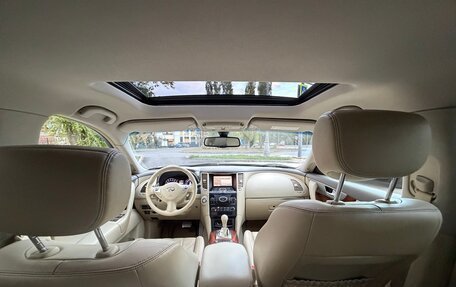 Infiniti FX II, 2012 год, 2 100 000 рублей, 6 фотография