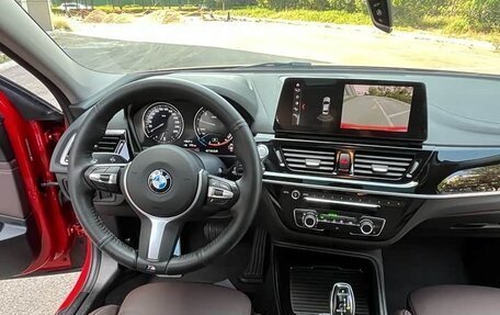 BMW 1 серия, 2022 год, 1 790 000 рублей, 10 фотография