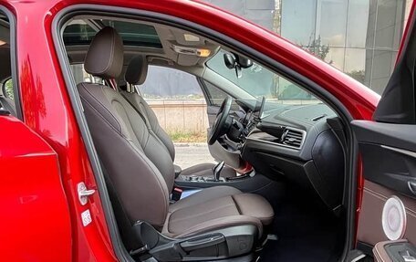 BMW 1 серия, 2022 год, 1 790 000 рублей, 12 фотография