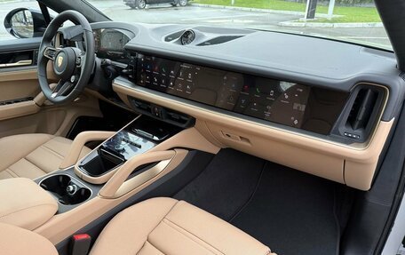 Porsche Cayenne III, 2026 год, 22 000 000 рублей, 13 фотография