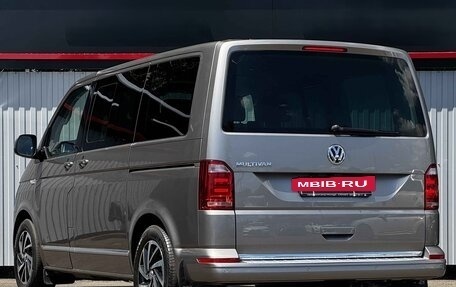 Volkswagen Multivan T6 рестайлинг, 2019 год, 3 997 000 рублей, 4 фотография