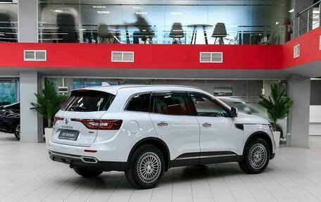 Renault Koleos II, 2017 год, 1 950 000 рублей, 2 фотография