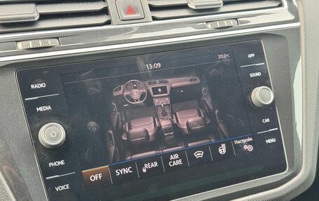 Volkswagen Tiguan II, 2020 год, 2 250 000 рублей, 16 фотография