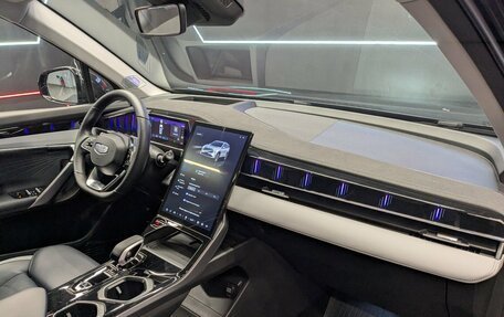 Geely Atlas, 2024 год, 2 895 000 рублей, 19 фотография