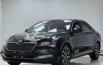 Skoda Superb III рестайлинг, 2026 год, 2 890 000 рублей, 1 фотография