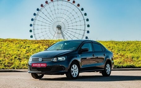Volkswagen Polo VI (EU Market), 2013 год, 700 000 рублей, 1 фотография