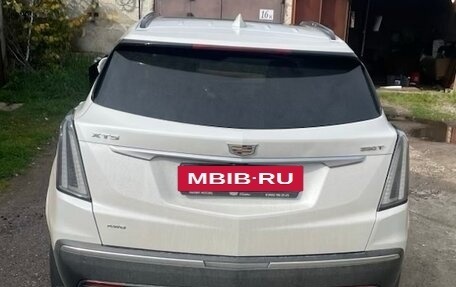 Cadillac XT5 I рестайлинг, 2019 год, 2 930 000 рублей, 2 фотография