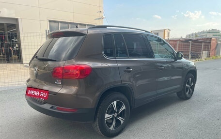 Volkswagen Tiguan I, 2015 год, 1 500 000 рублей, 3 фотография