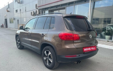 Volkswagen Tiguan I, 2015 год, 1 500 000 рублей, 2 фотография
