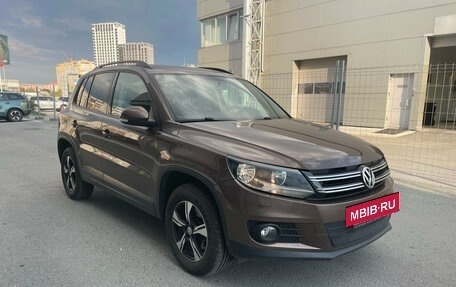 Volkswagen Tiguan I, 2015 год, 1 500 000 рублей, 4 фотография