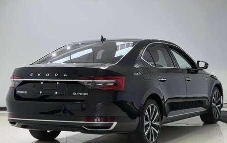 Skoda Superb III рестайлинг, 2026 год, 2 890 000 рублей, 6 фотография