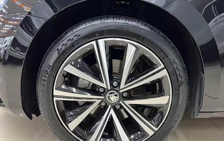 Skoda Superb III рестайлинг, 2026 год, 2 890 000 рублей, 19 фотография