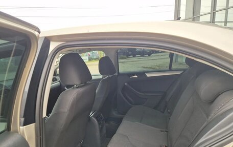 Volkswagen Jetta VI, 2012 год, 749 900 рублей, 20 фотография