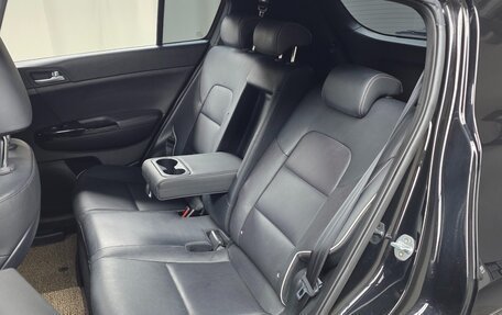 KIA Sportage IV рестайлинг, 2020 год, 1 890 000 рублей, 16 фотография