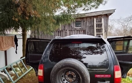 Chevrolet Niva I рестайлинг, 2006 год, 300 000 рублей, 2 фотография