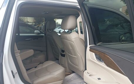 Cadillac Escalade IV, 2019 год, 4 590 000 рублей, 12 фотография