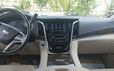 Cadillac Escalade IV, 2019 год, 4 590 000 рублей, 11 фотография