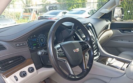 Cadillac Escalade IV, 2019 год, 4 590 000 рублей, 6 фотография