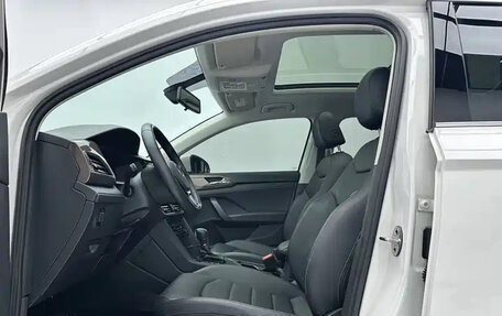 Volkswagen Tharu, 2022 год, 1 850 000 рублей, 3 фотография