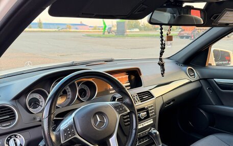 Mercedes-Benz C-Класс, 2011 год, 2 350 000 рублей, 11 фотография