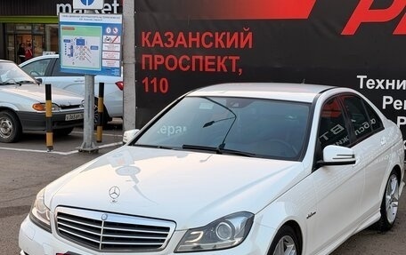 Mercedes-Benz C-Класс, 2011 год, 2 350 000 рублей, 2 фотография