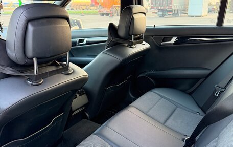 Mercedes-Benz C-Класс, 2011 год, 2 350 000 рублей, 18 фотография