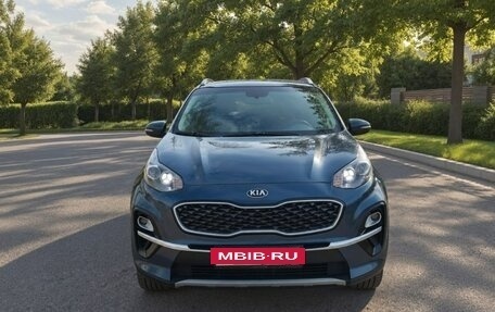 KIA Sportage IV рестайлинг, 2020 год, 2 425 000 рублей, 2 фотография