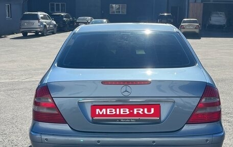Mercedes-Benz E-Класс, 2003 год, 760 000 рублей, 5 фотография