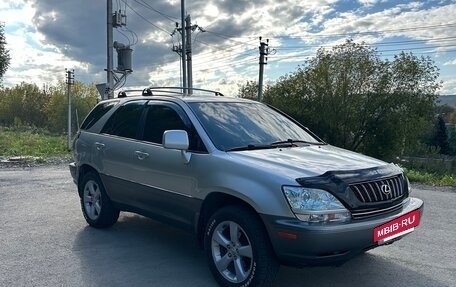 Lexus RX IV рестайлинг, 2000 год, 1 200 000 рублей, 3 фотография