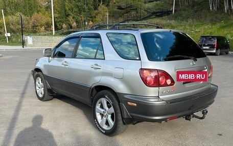Lexus RX IV рестайлинг, 2000 год, 1 200 000 рублей, 6 фотография