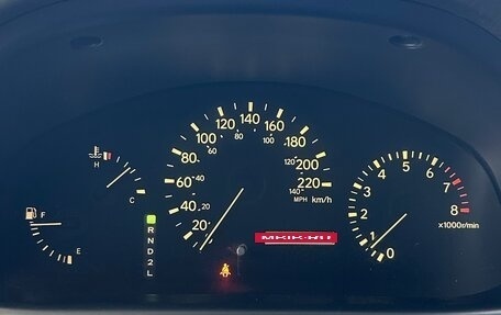 Lexus RX IV рестайлинг, 2000 год, 1 200 000 рублей, 13 фотография