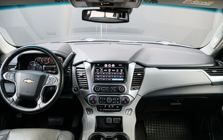 Chevrolet Tahoe IV, 2016 год, 3 200 000 рублей, 10 фотография