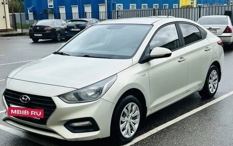 Hyundai Solaris II рестайлинг, 2019 год, 990 000 рублей, 2 фотография