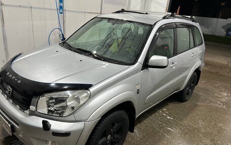 Toyota RAV4, 2004 год, 950 000 рублей, 3 фотография
